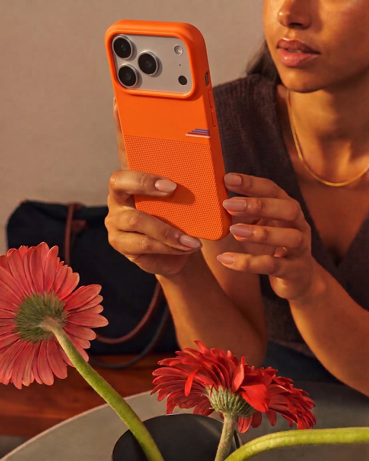 Orange / iPhone 17 Pro Max