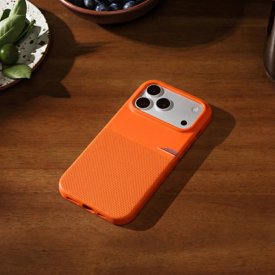Orange / iPhone 17 Pro Max
