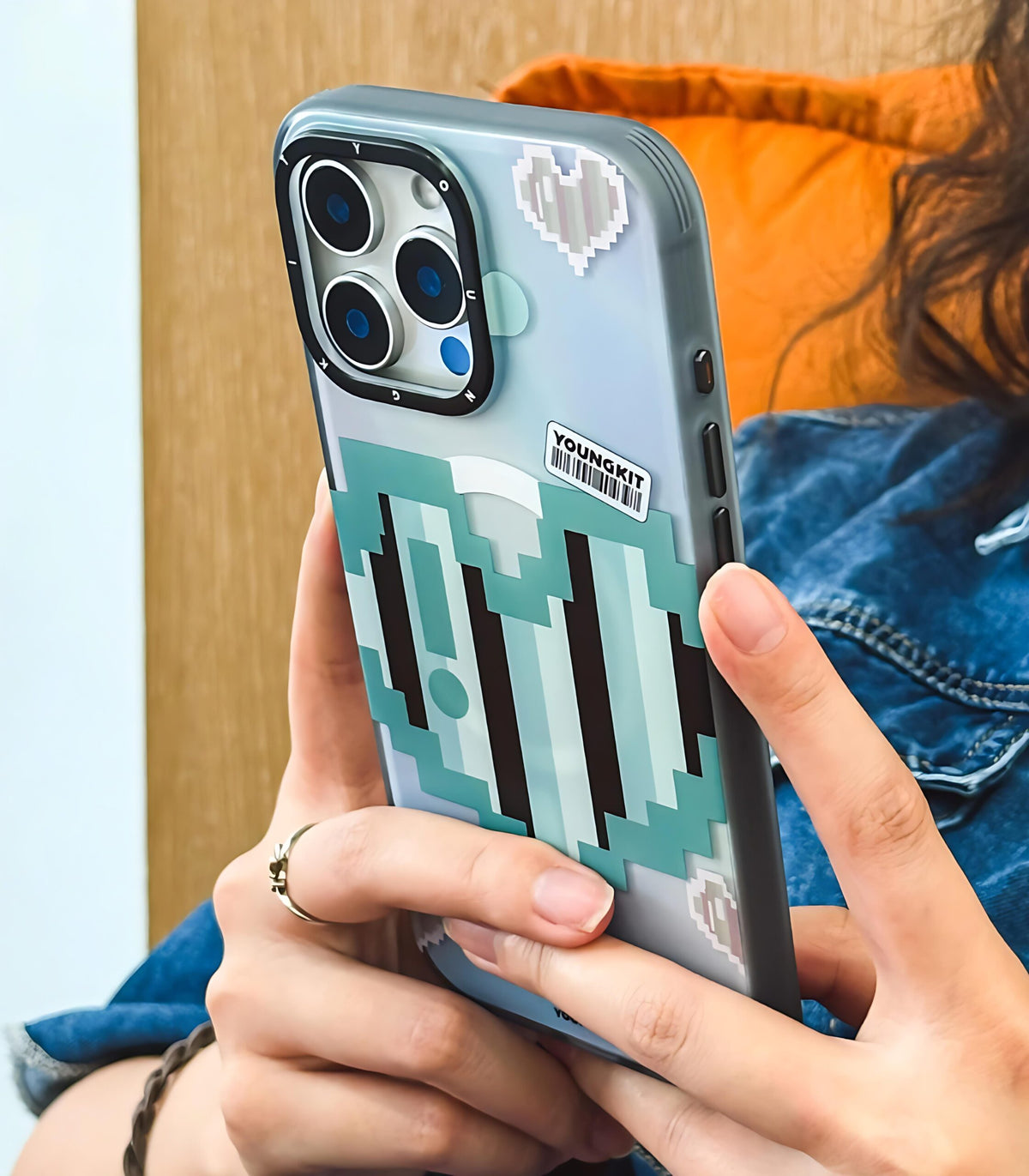 Color-Changing Green